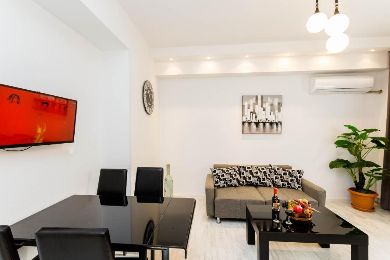 דירה Lovely 2 Bedroom Flat